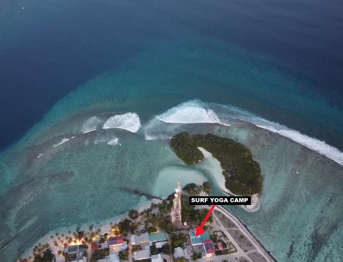 Varunula Surf Camp Thulusdhoo Exterior foto